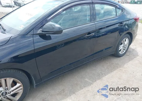 2020 Hyundai Elantra Sel z USA, uszkodzony, nr VIN 5NPD84LF7LH575074